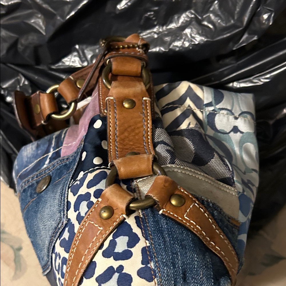 Coach 10814 handbag andWallet Set - Picture 4 of 16
